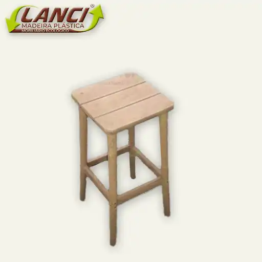 Fábrica de assentos pequenos de madeira