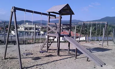 Fábrica de playground de madeira plástica